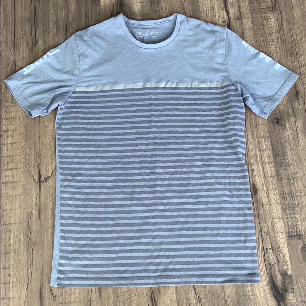 Under Armor | Grey T-shirt